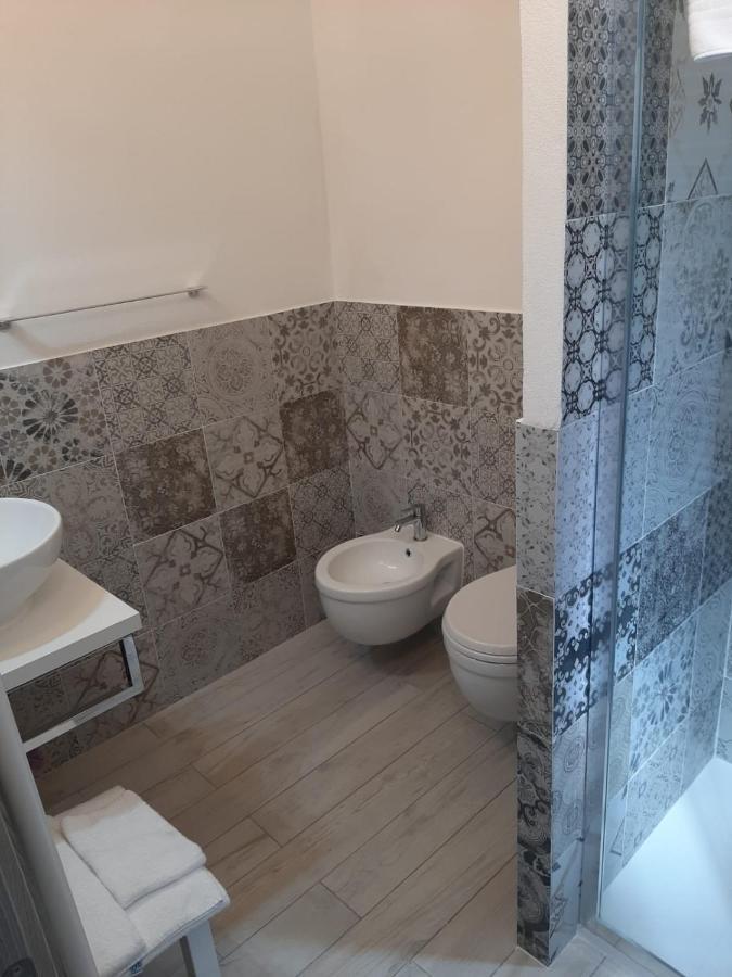 La Rosa App Apartment ลีวอร์โน ภายนอก รูปภาพ